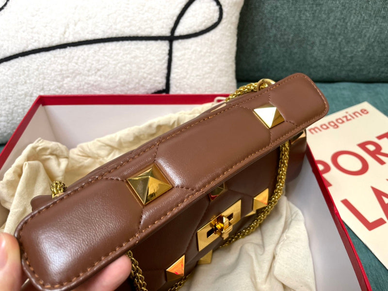 Amelia's Bag Gallery - VEL Bags - 383