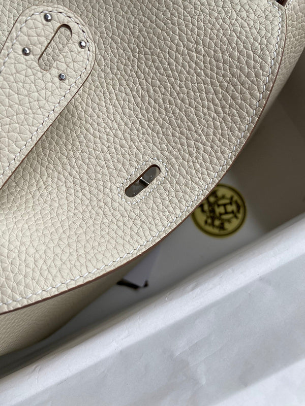 LO - HMS Luxury Bags - 907