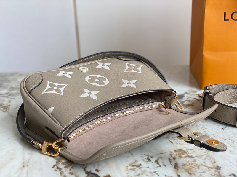 Amelia's Bag Gallery - LOV Bags - 930