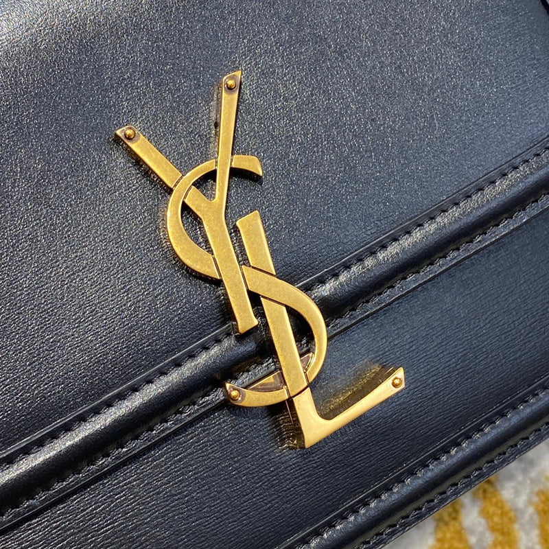 Amelia - YSL Bag - 3829