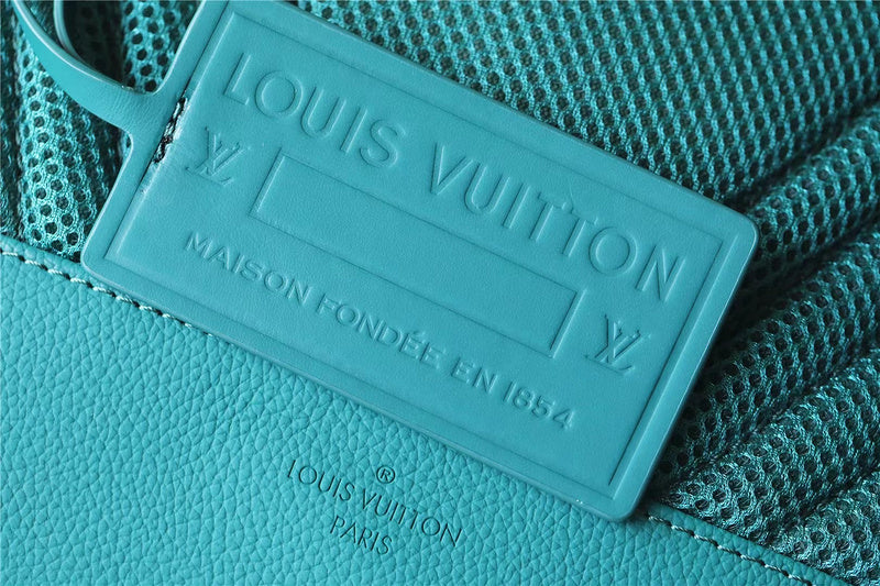 Fan Fashion Lu-Vi bags - 9598