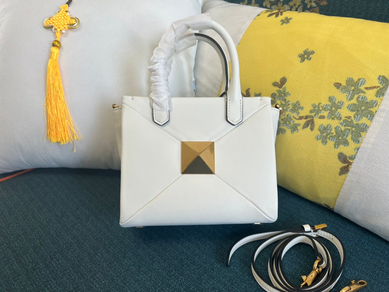 Amelia's Bag Gallery - VEL Bags - 1606
