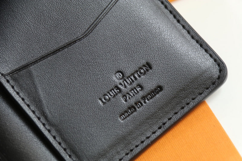 Fan Fashion Lu-Vi bags - 17597