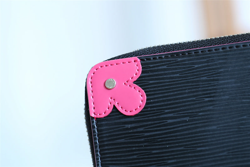 Fan Fashion Lu-Vi bags - 9405
