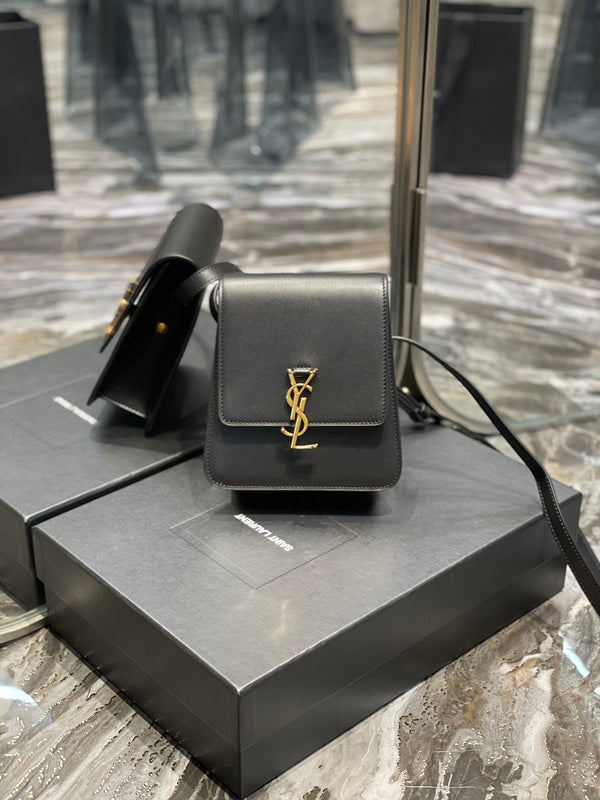 Amelia - YSL Bag - 3912