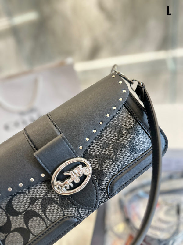 Amelia - CCH Bags - 365