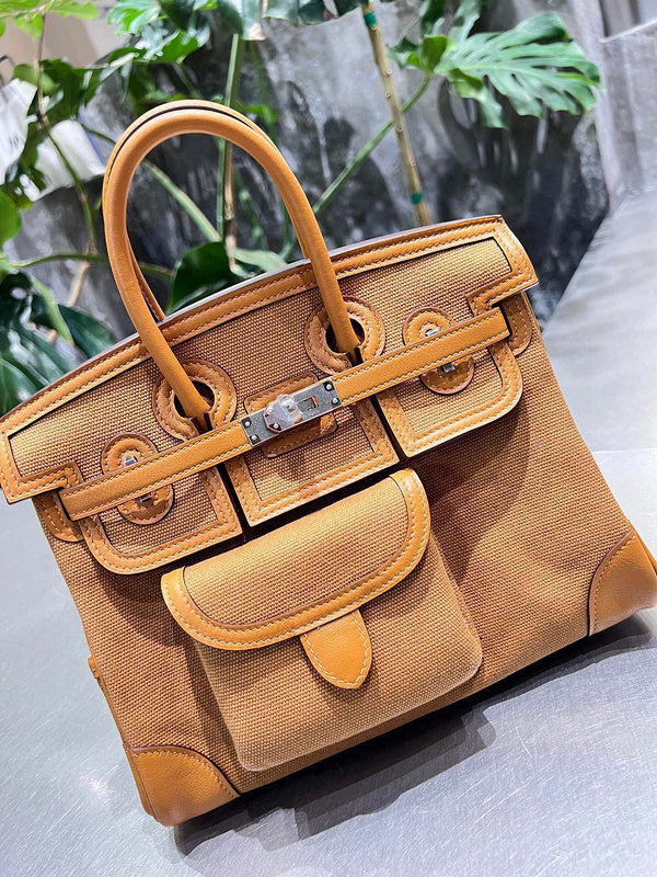 Amelia - HMS Bags - 1549