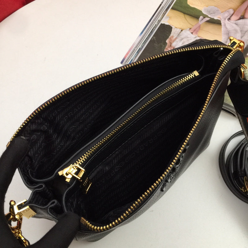 Barnes-Bags - Prada Bags - 964