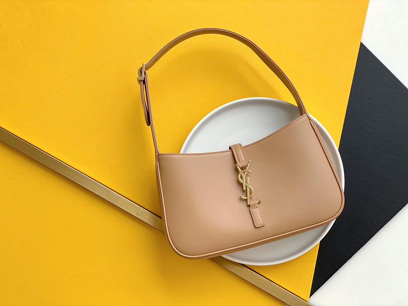 Amelia - YSL Bag - 4125