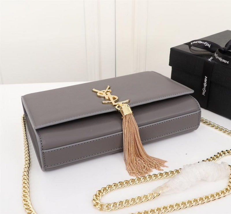 Amelia - YSL Bag - 2581