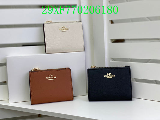 Amelia - CAH Wallet - 027