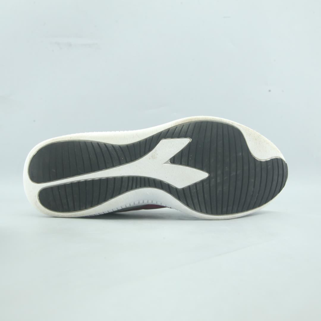 DIADORA EAGLE 4