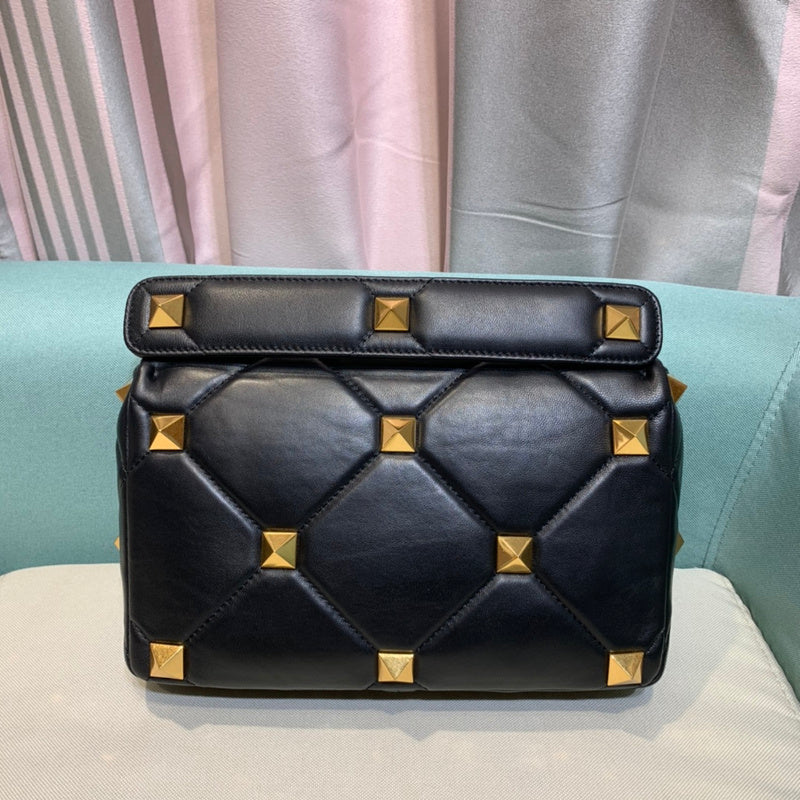VAL LUXURY BAGS - FOR FASHION LOVERS  AFFORDABLE LUXURY BAGS- 1350