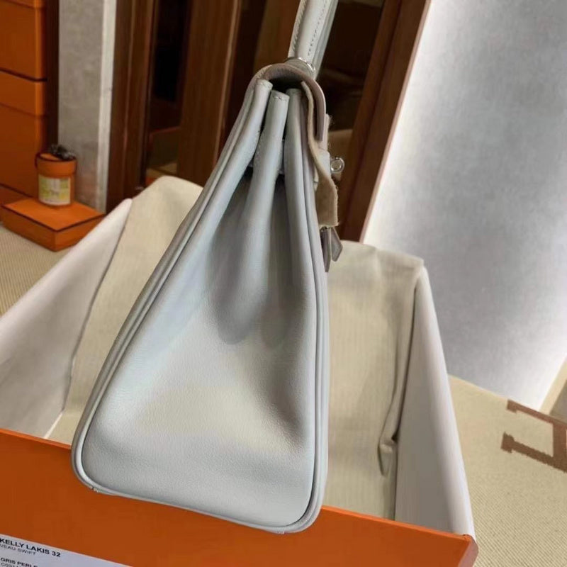 Amelia - HMS Bags - 1814