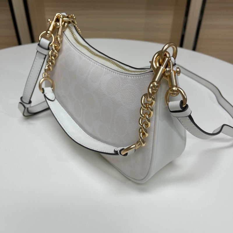 Amelia- CAH Bags - 740
