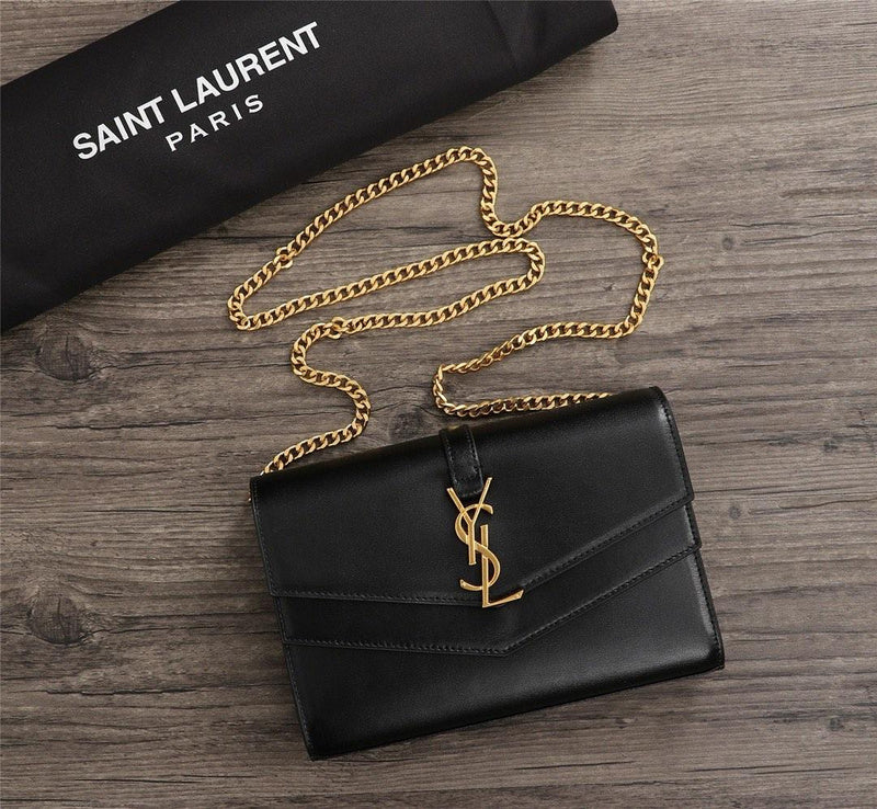Amelia - YSL Bag - 2917