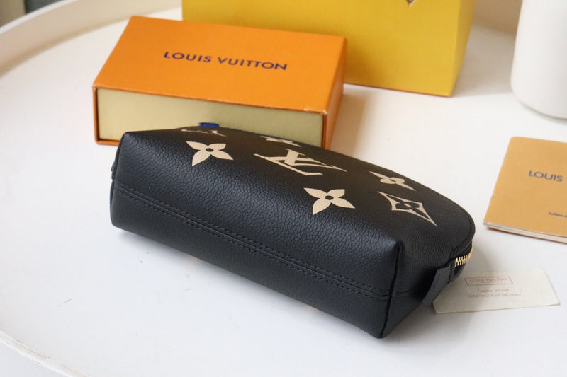 Fan Fashion Lu-Vi bags - 17375