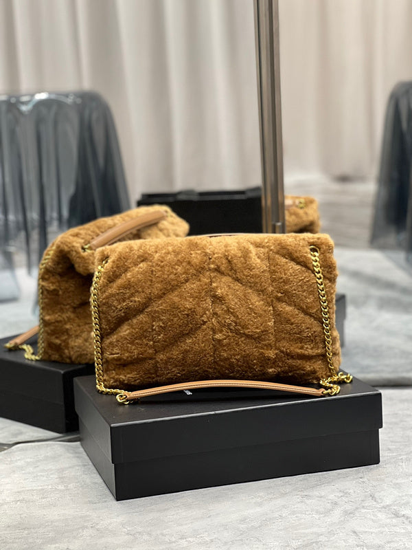Amelia - YSL Bag - 4161