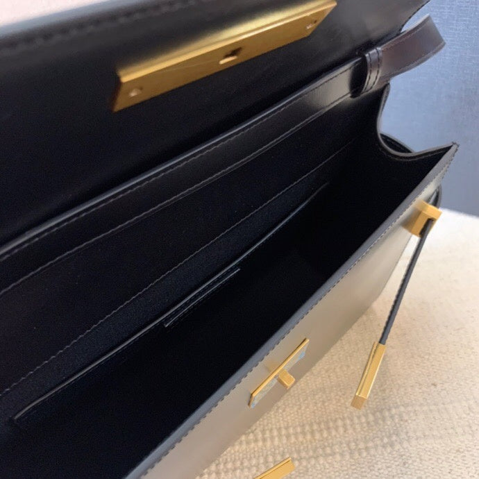 Amelia - YSL Bag - 3624