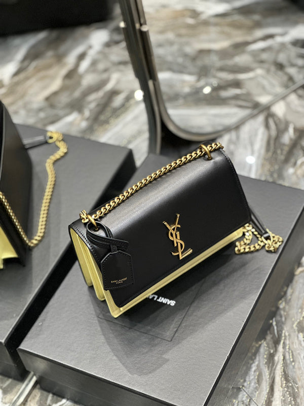 Amelia - YSL Bag - 1908