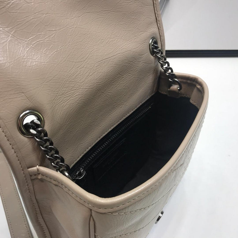 Amelia - YSL Bag - 2891