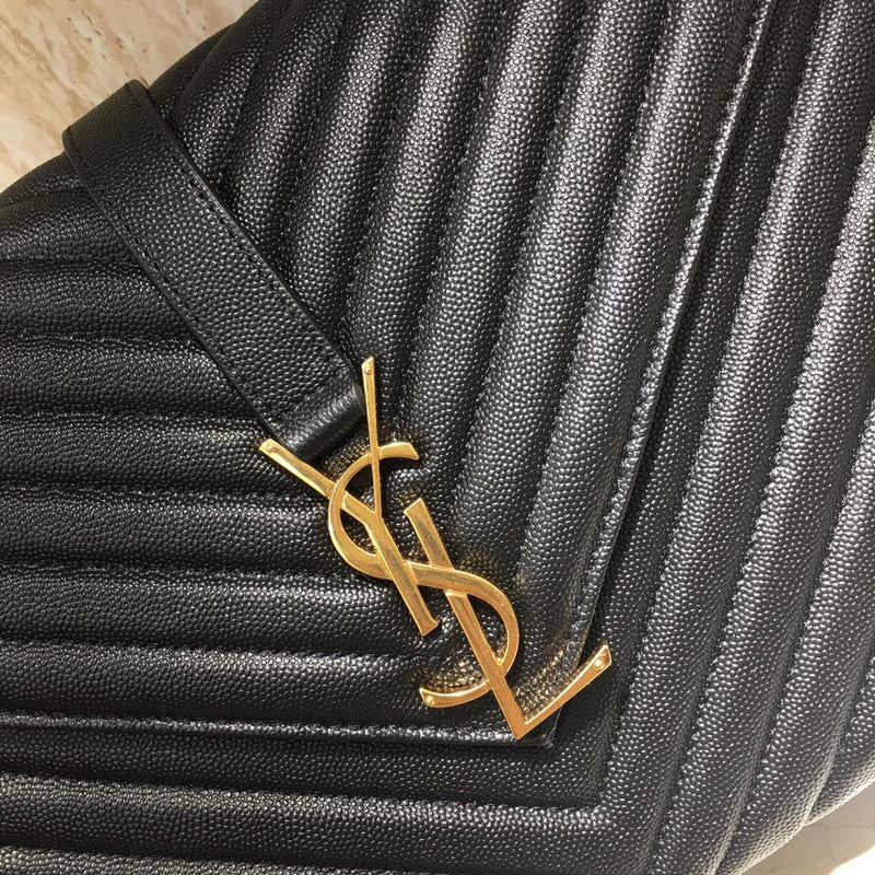 Amelia - YSL Bag - 2773