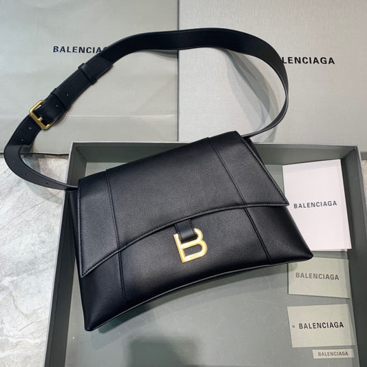 BLN-Ciaga Downtown Small Shoulder Bag In Black, For Women,  Bags 11.8in/30Amelia67135329S1M1000