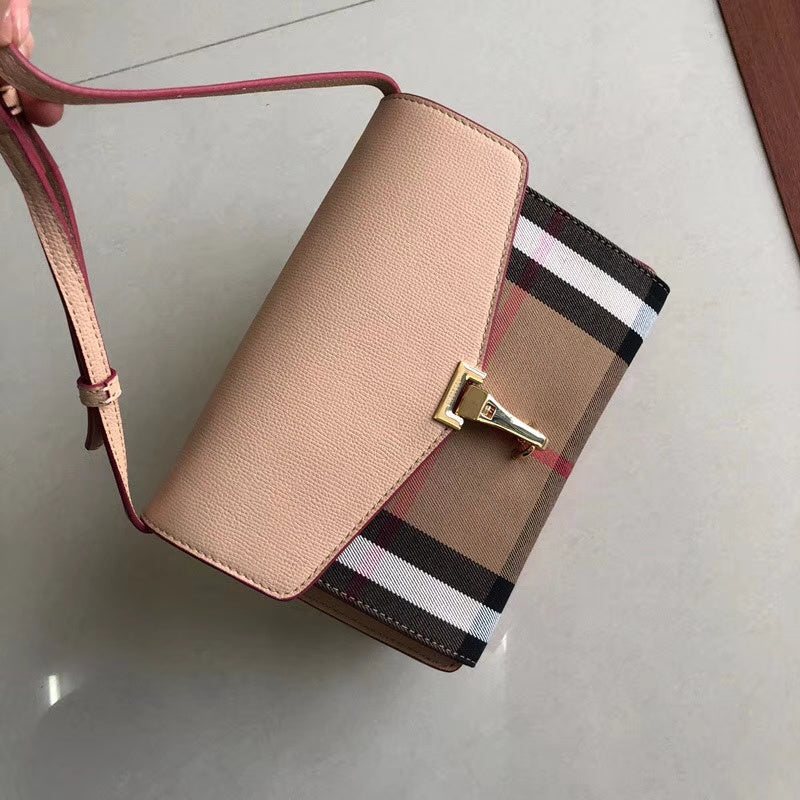 Burberry Bags - Bagsattire   302