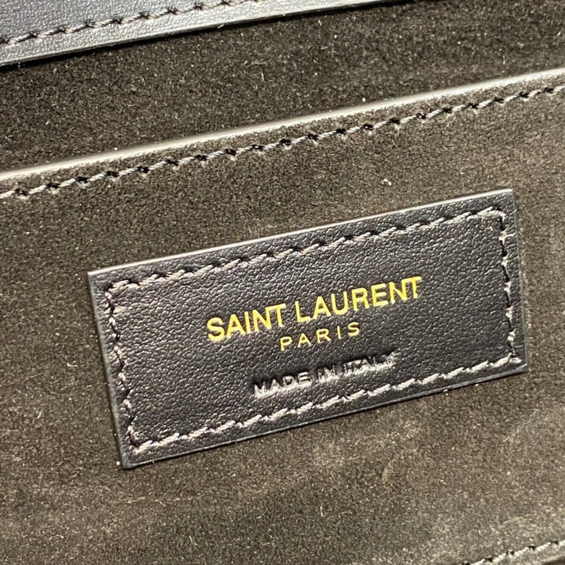 Amelia - YSL Bag - 2368