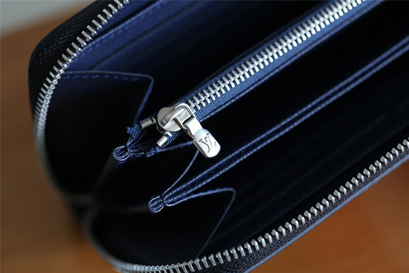 Fan Fashion Lu-Vi bags - 9295