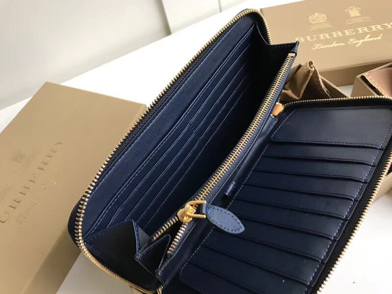 Burberry Bags - Bagsattire   390