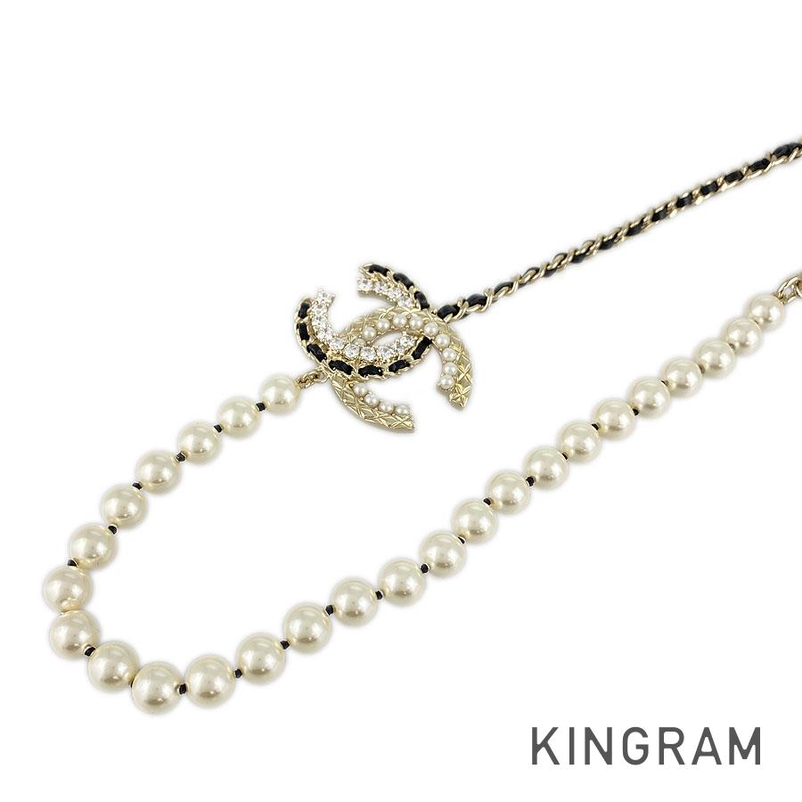 CHANEL Choker Fake Pearl Rhinestone COCO Mark Necklace