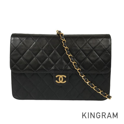 CHANEL Matelasse Shoulder bag