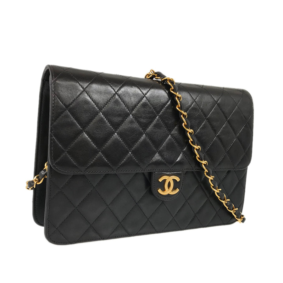 CHANEL Matelasse Shoulder bag