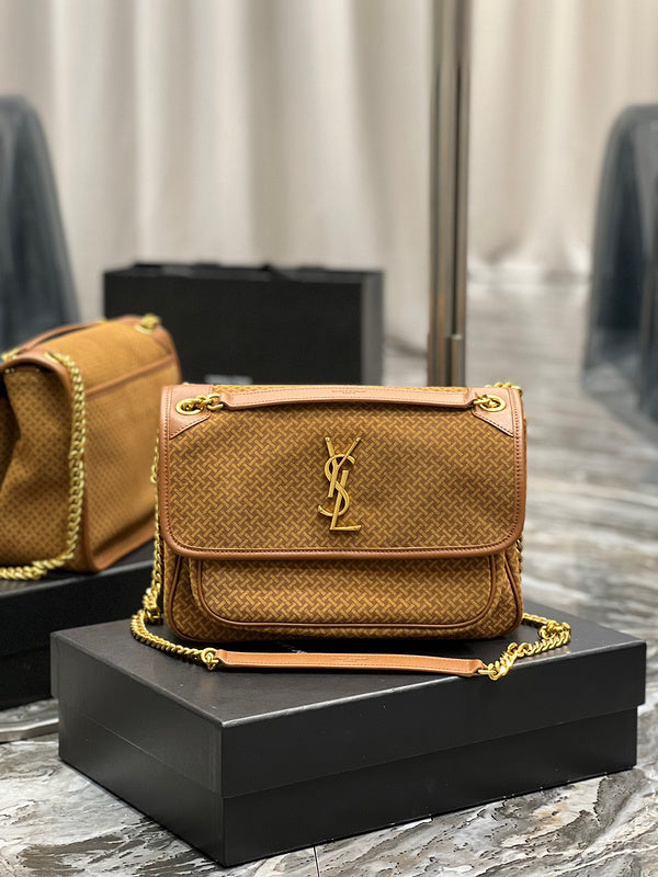 Amelia - YSL Bag - 4165