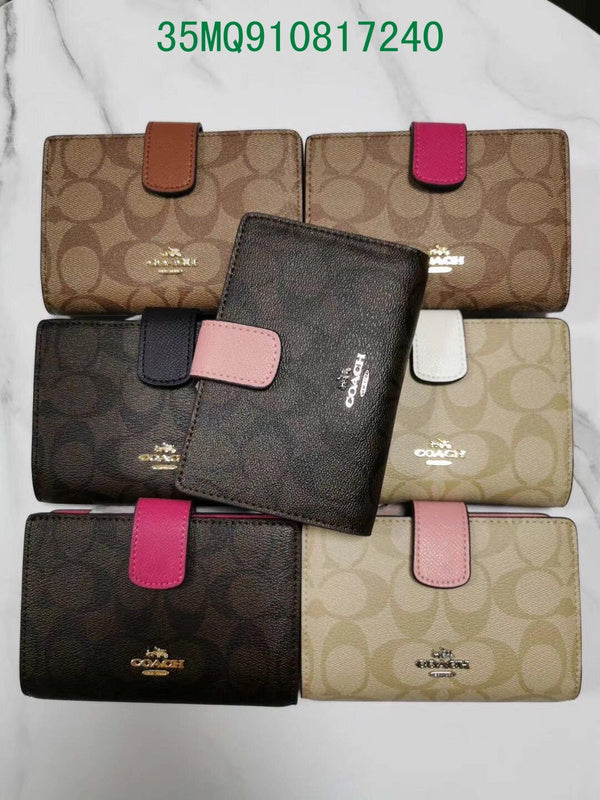 Amelia - CAH Wallet - 161