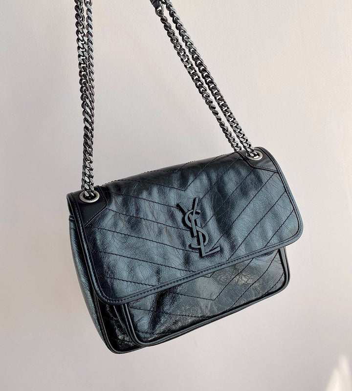 Amelia - YSL Bag - 3728