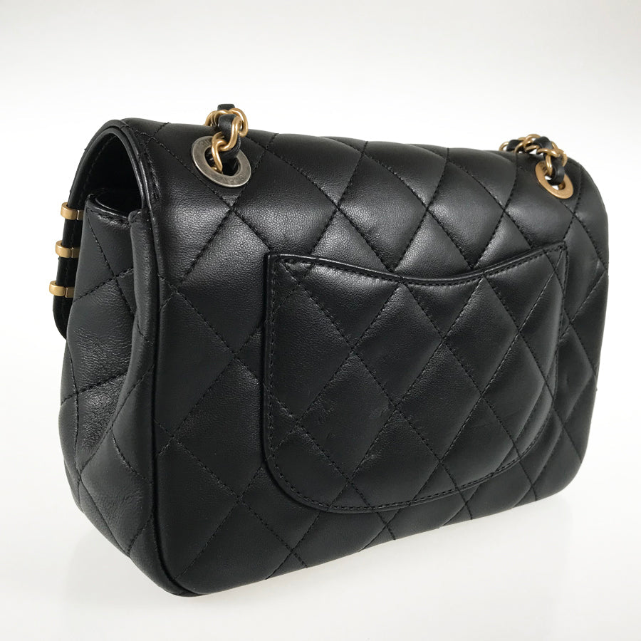 CHANEL Matelasse Shoulder bag