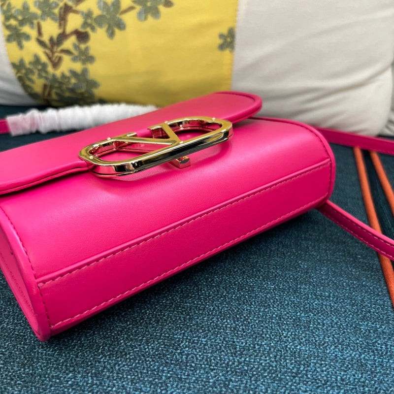 VAL LUXURY BAGS - FOR FASHION LOVERS  AFFORDABLE LUXURY BAGS- 499