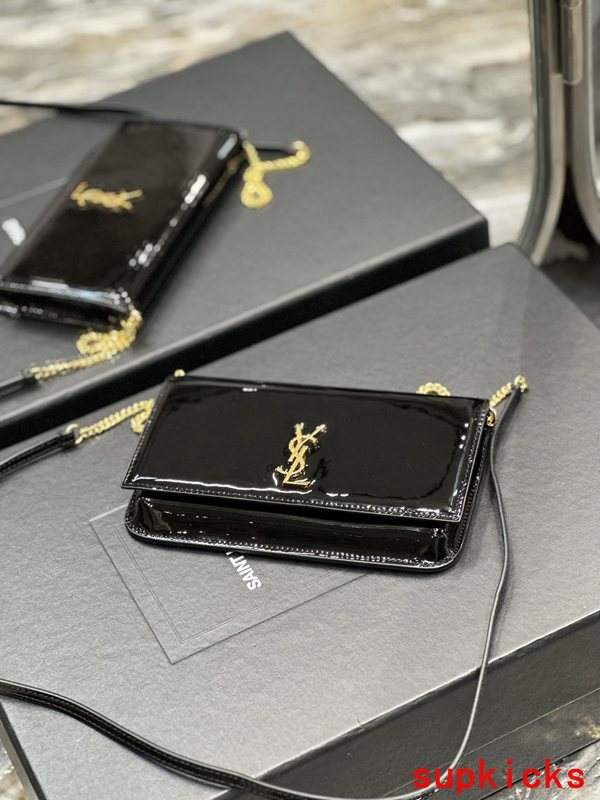 Amelia- Mix Wallets - 493