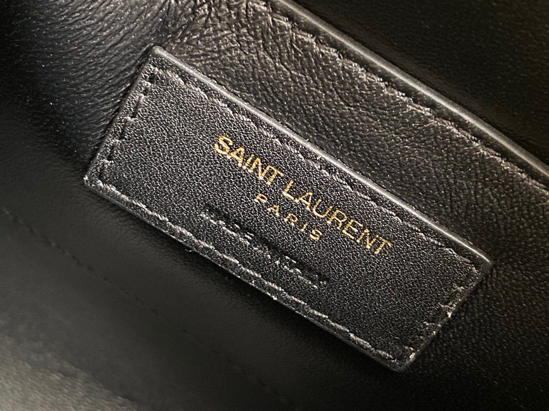 Amelia - YSL Bag - 4186
