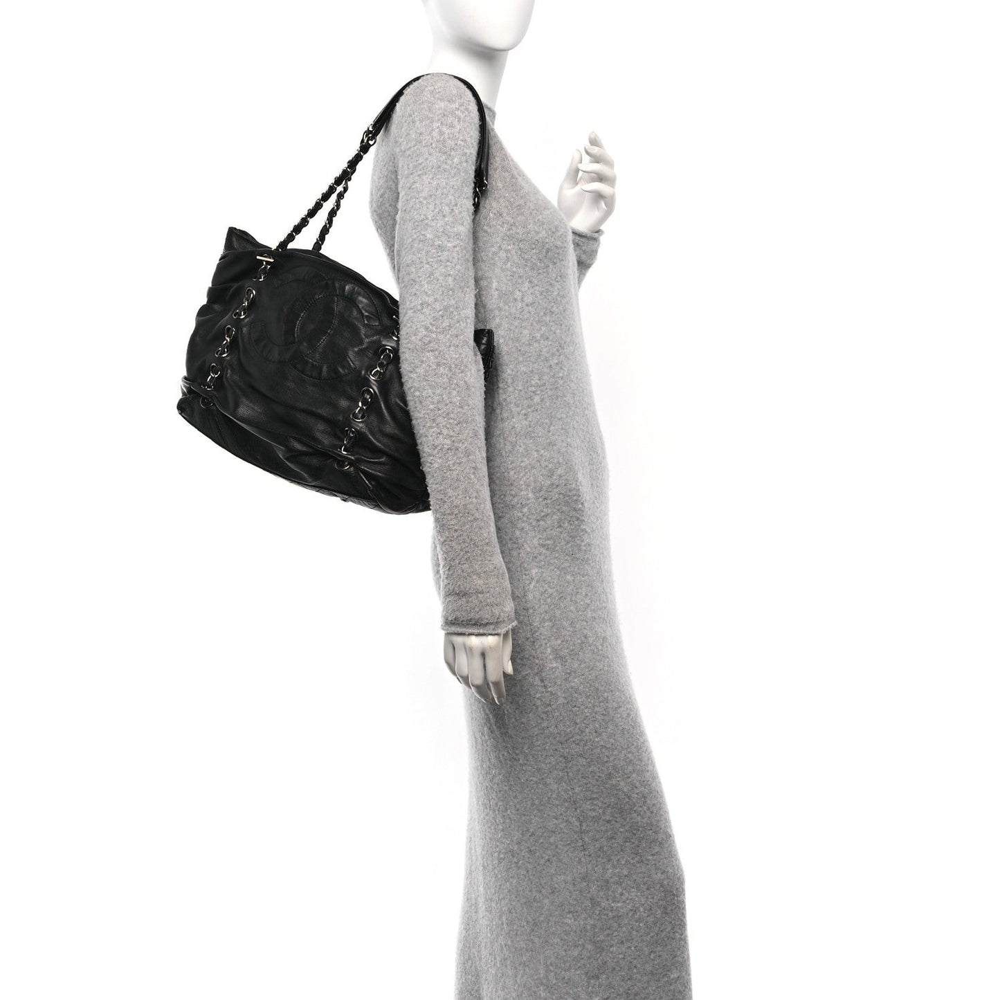 Amelia Lambskin Timeless Sharpei Chain Shoulder Bag Black