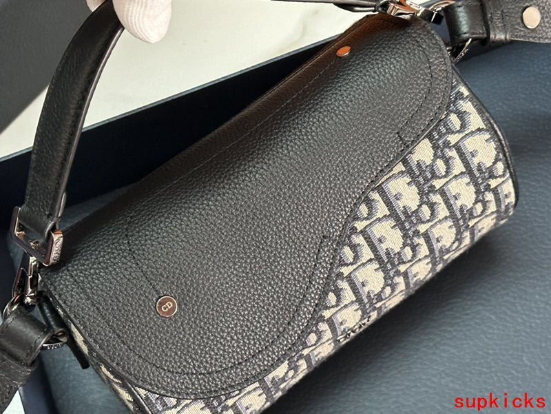 Amelia- Mix Wallets - 365