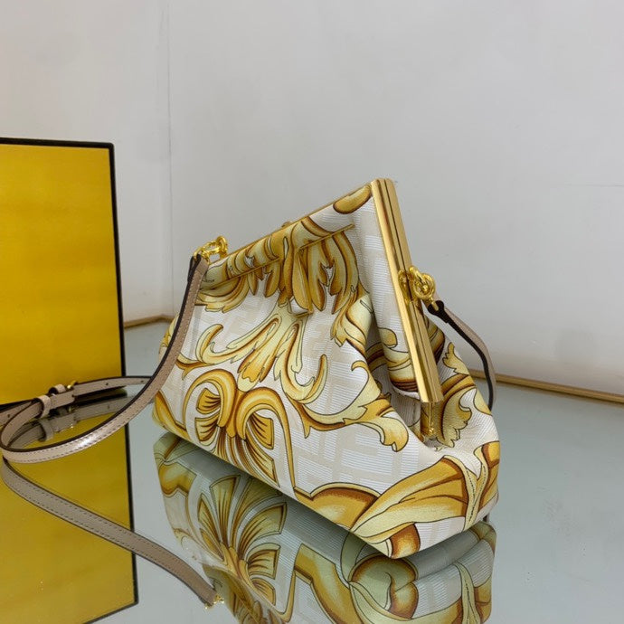 Amelia's Bag Gallery - VAR Bags - 204
