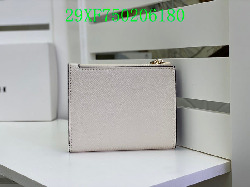 Amelia - CAH Wallet - 032