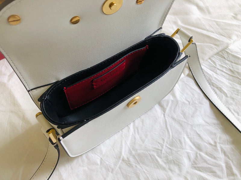 Amelia's Bag Gallery - VEL Bags - 747