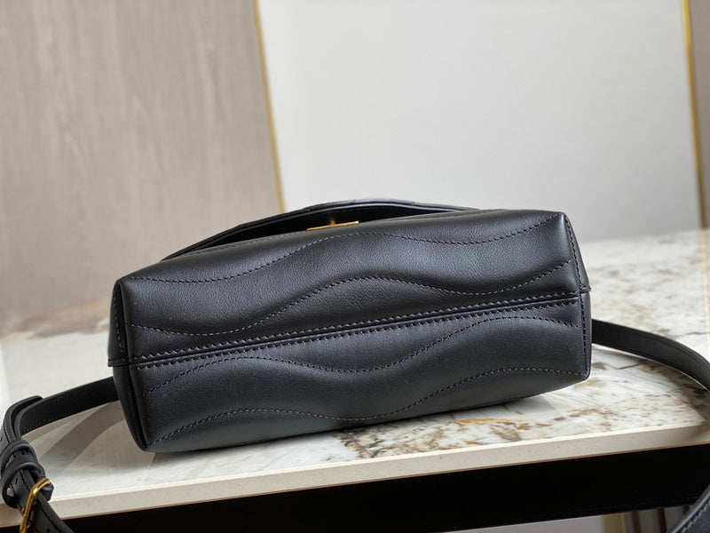 Amelia's Bag Gallery - LOV Bags - 715