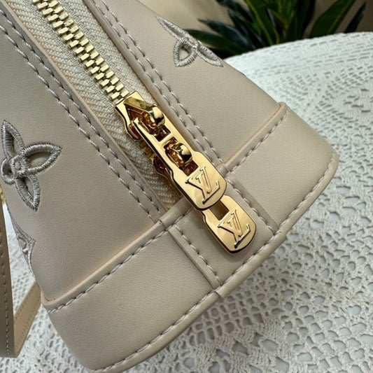 Amelia - LOV Lady Bags - 066
