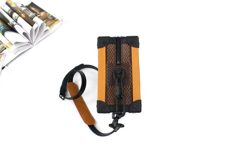 Fan Fashion Lu-Vi bags - 17754