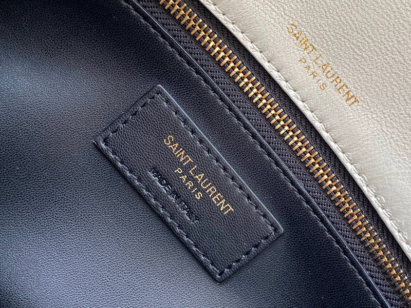 Amelia - YSL Bag - 4171
